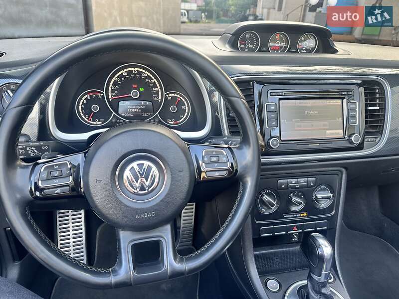 Кабриолет Volkswagen Beetle 2013 в Луцке