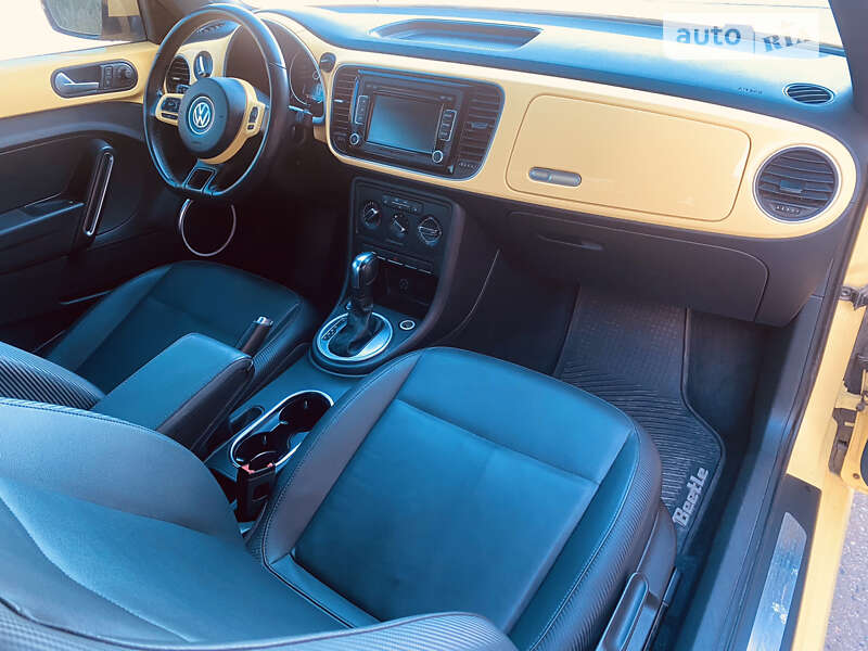 Хетчбек Volkswagen Beetle 2012 в Львові