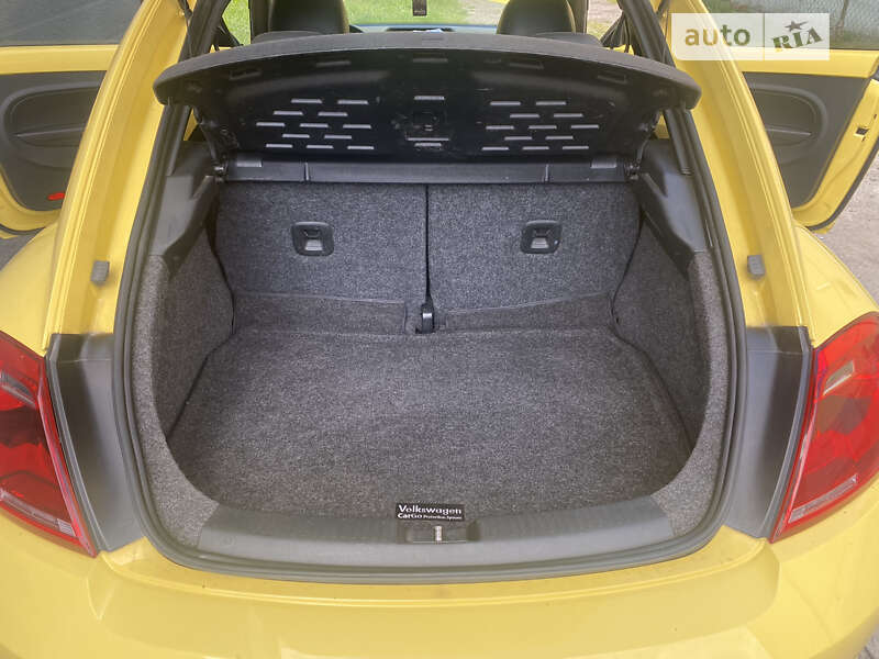 Хетчбек Volkswagen Beetle 2012 в Львові