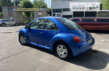 Хетчбек Volkswagen Beetle 2001 в Бару