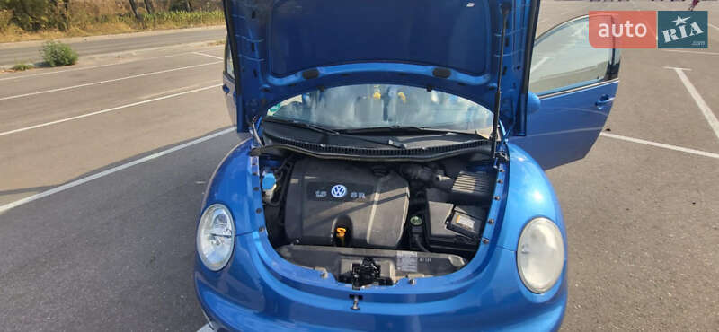 Хетчбек Volkswagen Beetle 2001 в Кропивницькому