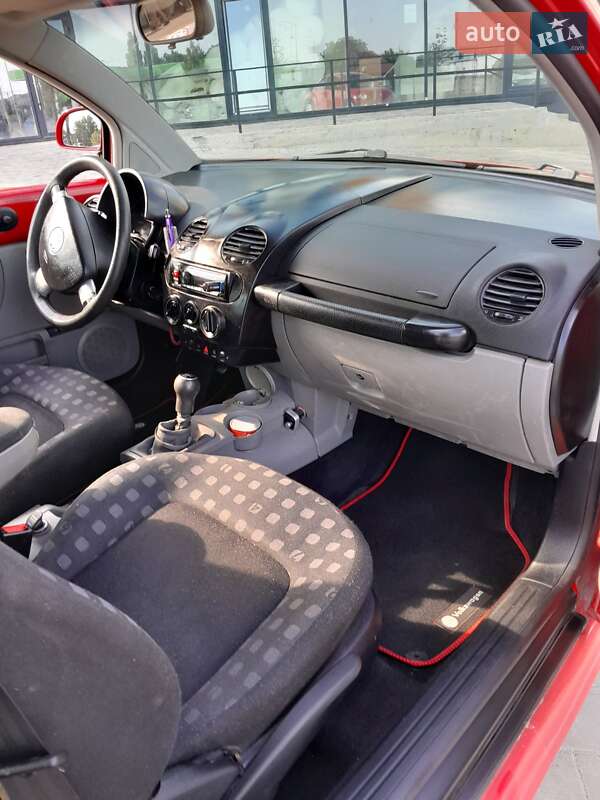 Хетчбек Volkswagen Beetle 1999 в Луцьку фото 11 Хетчбек Volkswagen Beetle 1999 в Луцьку