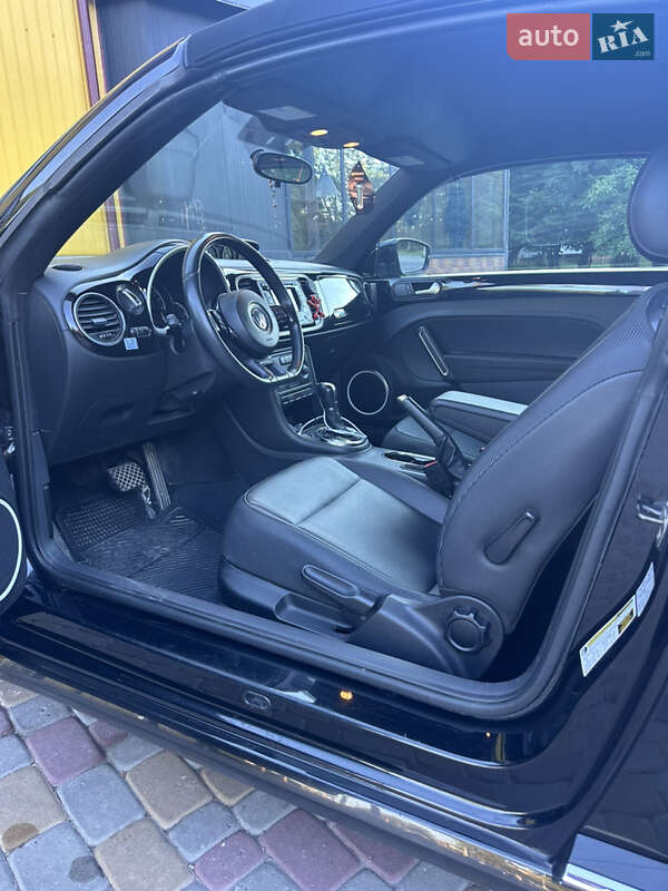 Кабріолет Volkswagen Beetle 2013 в Тернополі