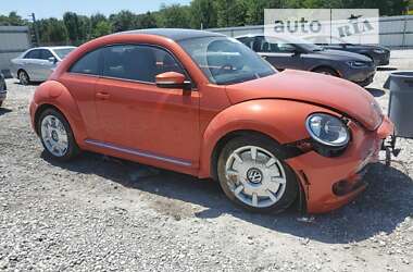 Хэтчбек Volkswagen Beetle 2016 в Киеве