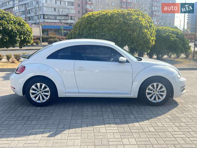 Хетчбек Volkswagen Beetle 2016 в Запоріжжі