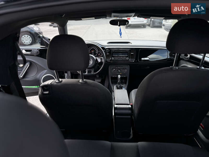 Хетчбек Volkswagen Beetle 2012 в Житомирі