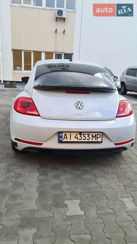 Хетчбек Volkswagen Beetle 2017 в Вишневому фото 3 Хетчбек Volkswagen Beetle 2017 в Вишневому