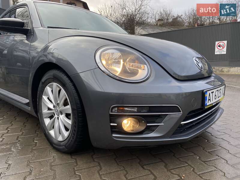 Хэтчбек Volkswagen Beetle 2018 в Черновцах