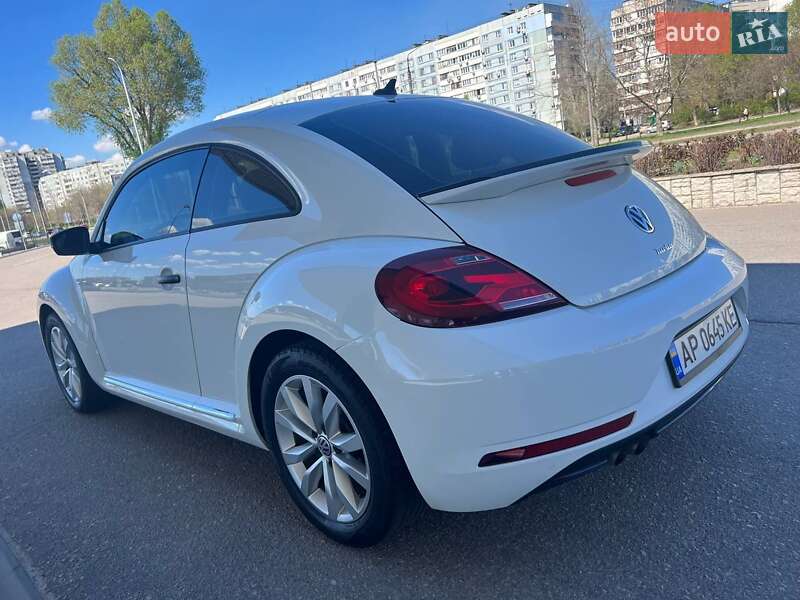 Хэтчбек Volkswagen Beetle 2017 в Киеве