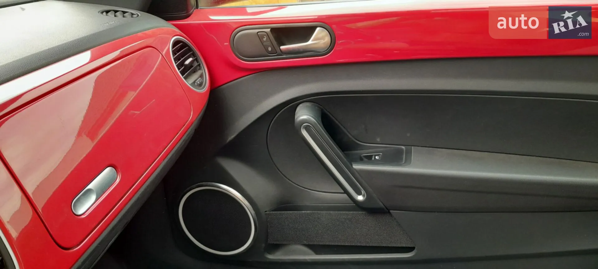 2012 Volkswagen Beetle - мініатюра 8