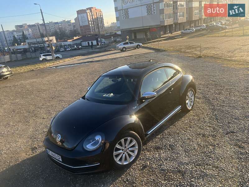 Хэтчбек Volkswagen Beetle 2013 в Ивано-Франковске