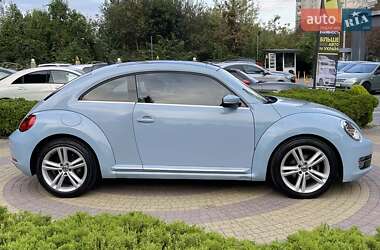 Хетчбек Volkswagen Beetle 2015 в 