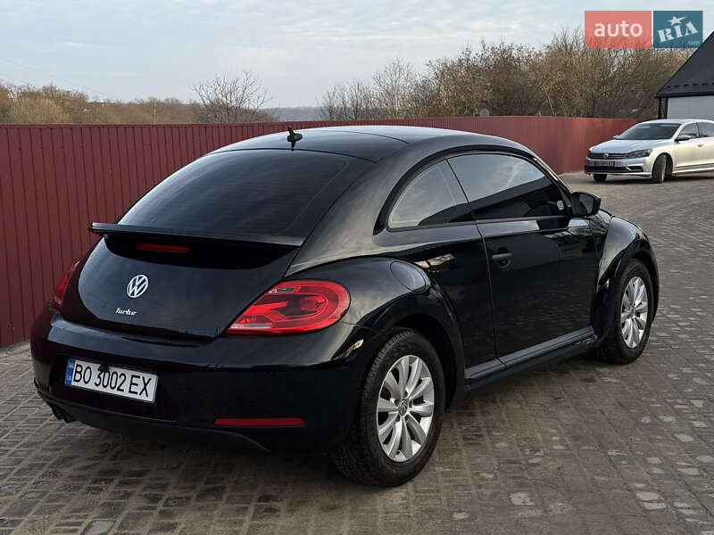 Хетчбек Volkswagen Beetle 2016 в Тернополі