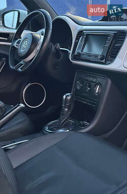 Кабриолет Volkswagen Beetle 2012 в 