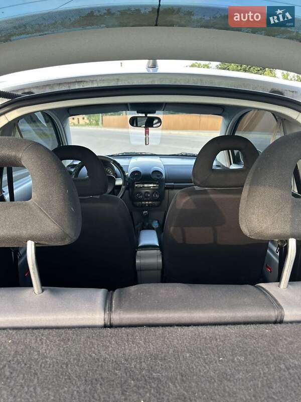 Хэтчбек Volkswagen Beetle 2001 в Тульчине
