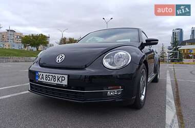 Хэтчбек Volkswagen Beetle 2016 в Киеве