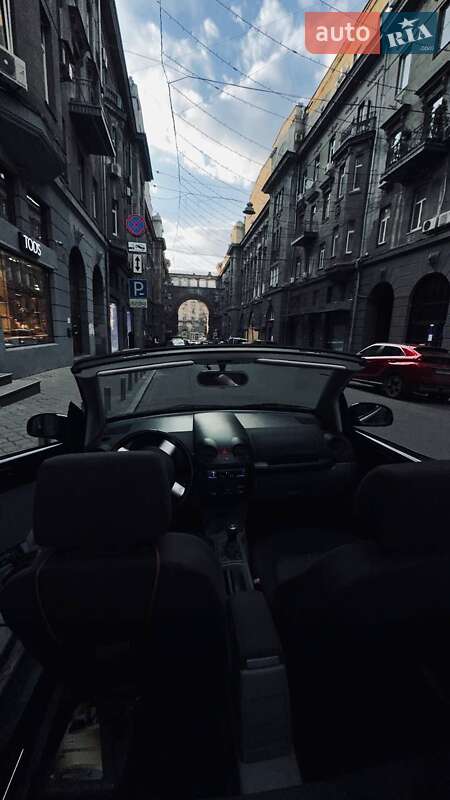Кабриолет Volkswagen Beetle 2004 в Полтаве
