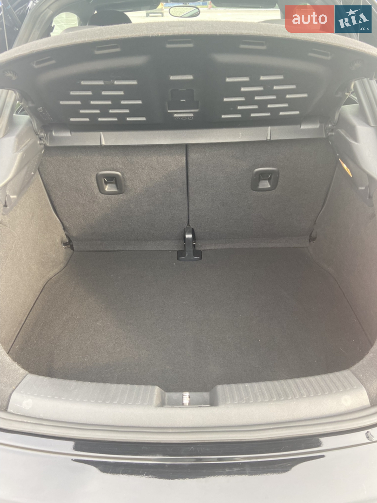 2014 Volkswagen Beetle - мініатюра 8