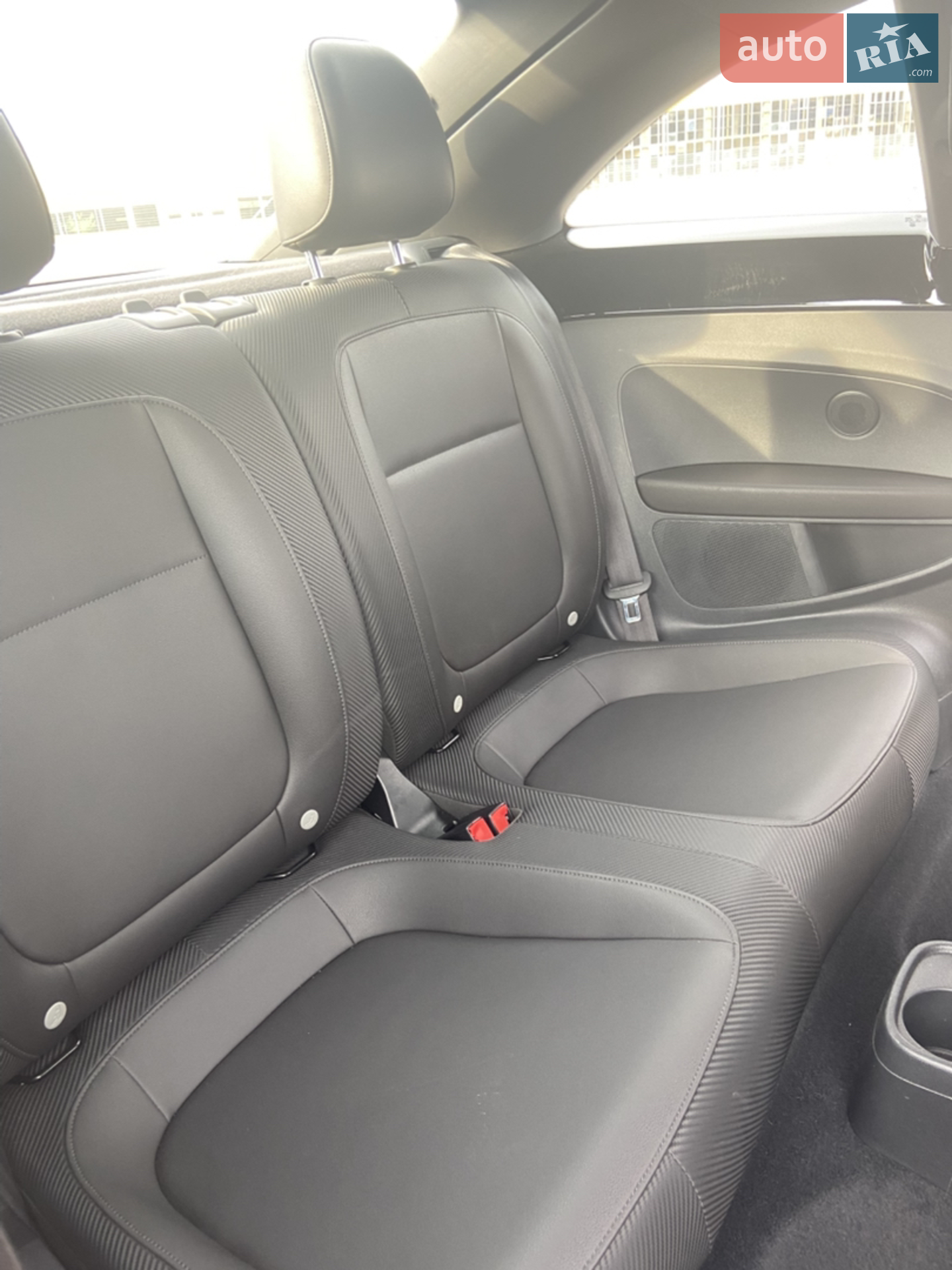 2014 Volkswagen Beetle - мініатюра 15