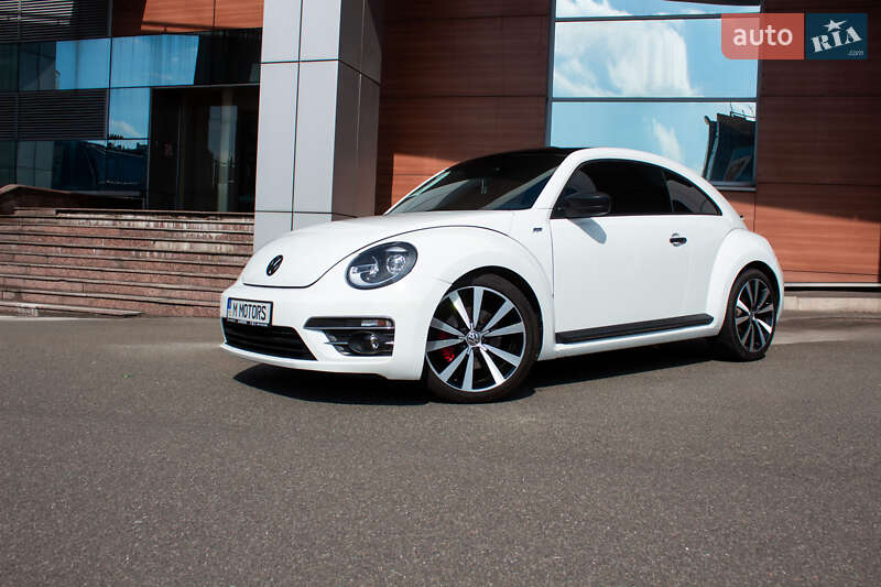 Хэтчбек Volkswagen Beetle 2017 в Киеве