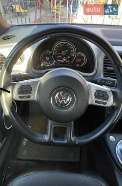Кабріолет Volkswagen Beetle 2013 в 
