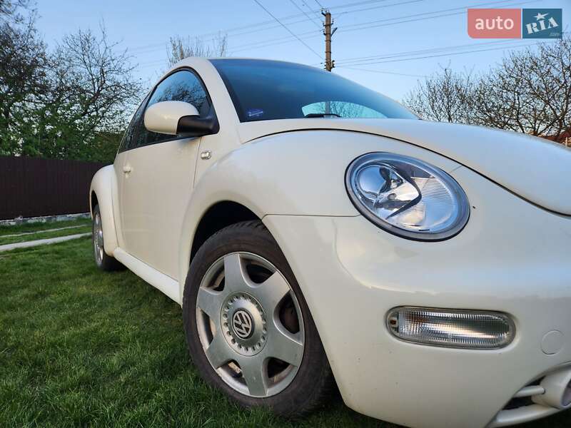 Хэтчбек Volkswagen Beetle 2000 в Тернополе