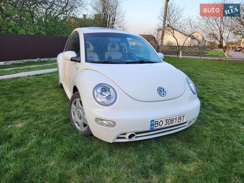 Хэтчбек Volkswagen Beetle 2000 в Тернополе
