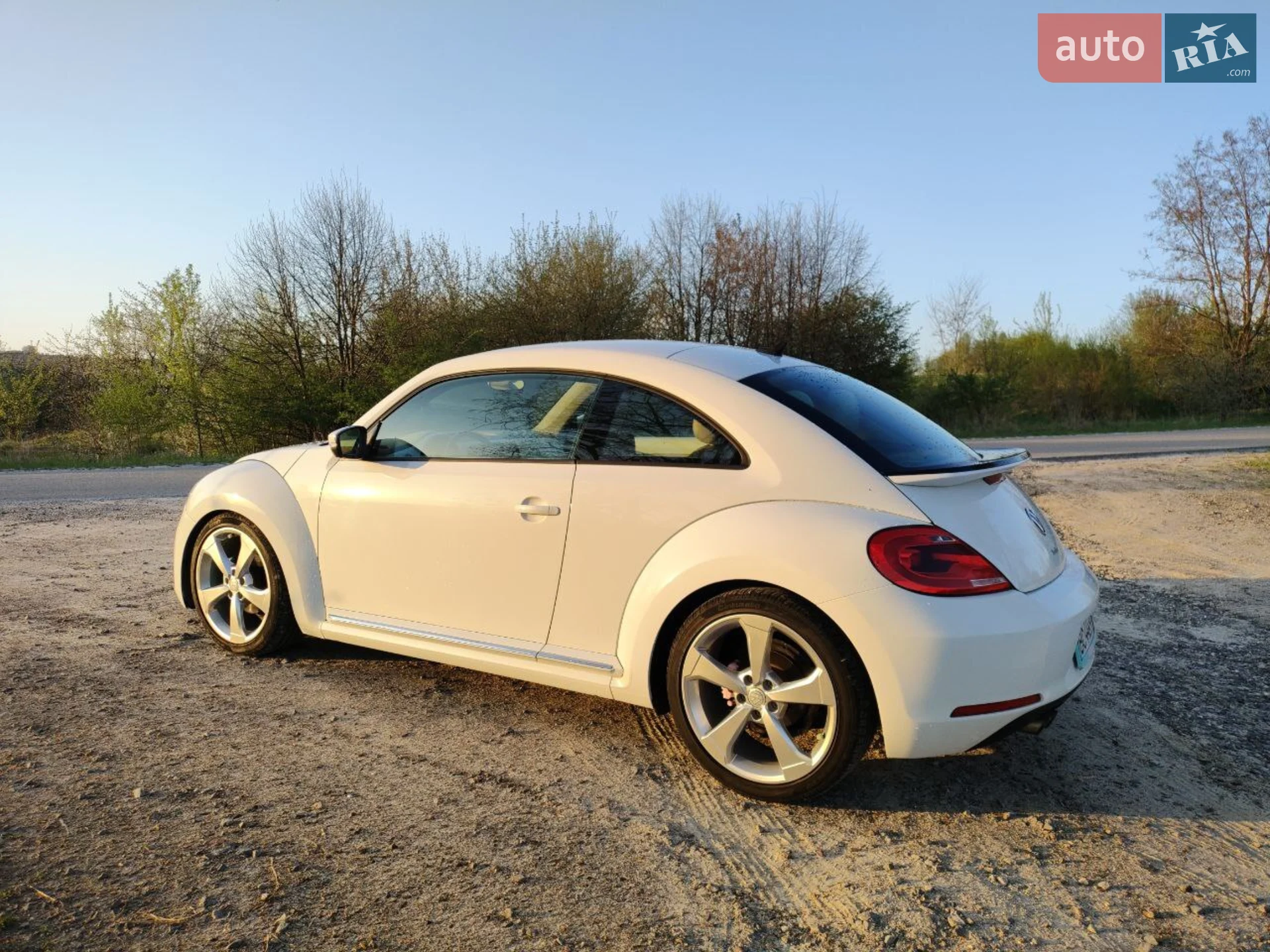 2015 Volkswagen Beetle - фото 1