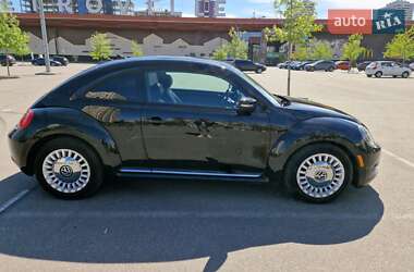 Хэтчбек Volkswagen Beetle 2013 в 