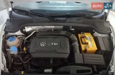 Хэтчбек Volkswagen Beetle 2015 в 