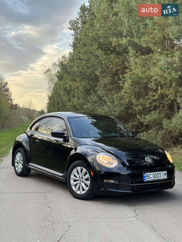 Хэтчбек Volkswagen Beetle 2014 в Львове