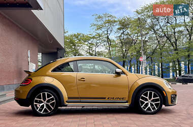 Хетчбек Volkswagen Beetle 2016 в 