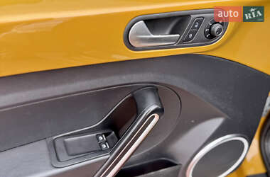 Хетчбек Volkswagen Beetle 2016 в 