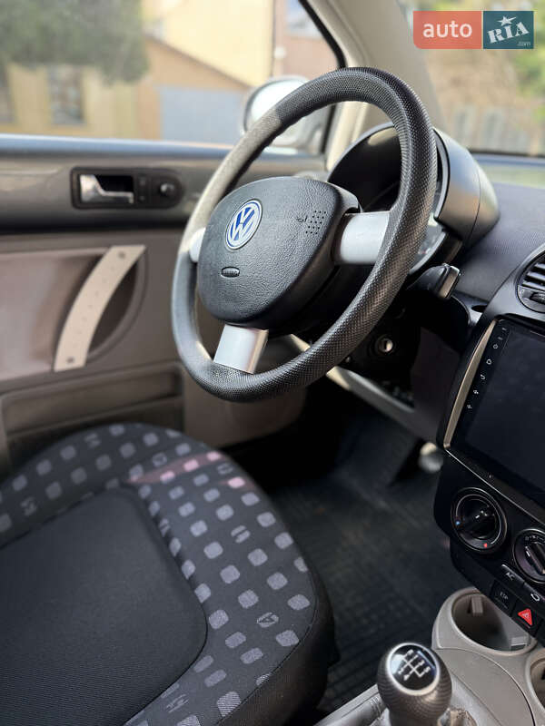 Хетчбек Volkswagen Beetle 2002 в Полтаві