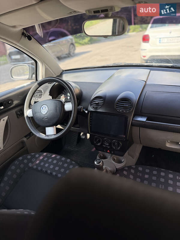 Хетчбек Volkswagen Beetle 2002 в Полтаві