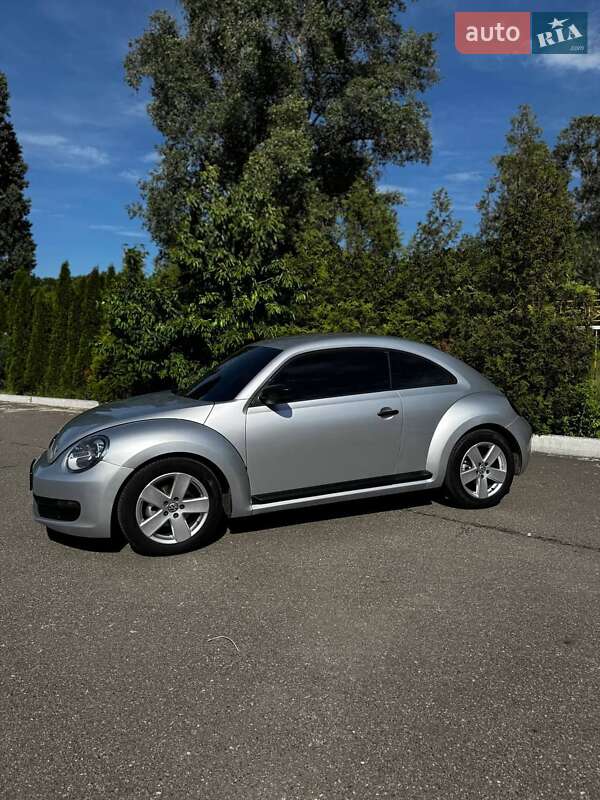 Хэтчбек Volkswagen Beetle 2012 в Киеве