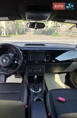 Хэтчбек Volkswagen Beetle 2014 в 