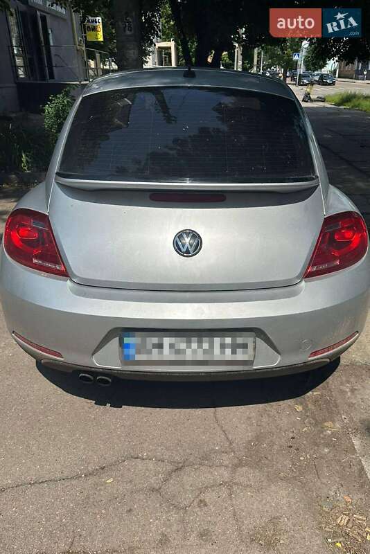 Хетчбек Volkswagen Beetle 2015 в Житомирі