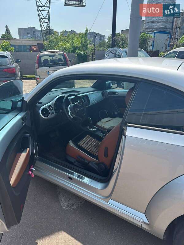Хетчбек Volkswagen Beetle 2015 в Житомирі