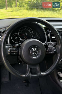 Хетчбек Volkswagen Beetle 2012 в 