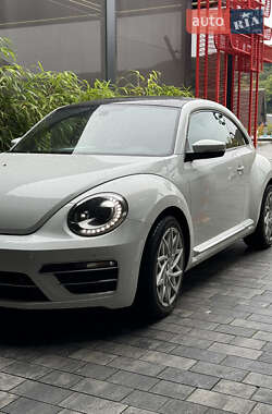 Хэтчбек Volkswagen Beetle 2016 в Львове