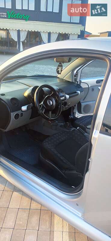 Хэтчбек Volkswagen Beetle 2001 в Макарове