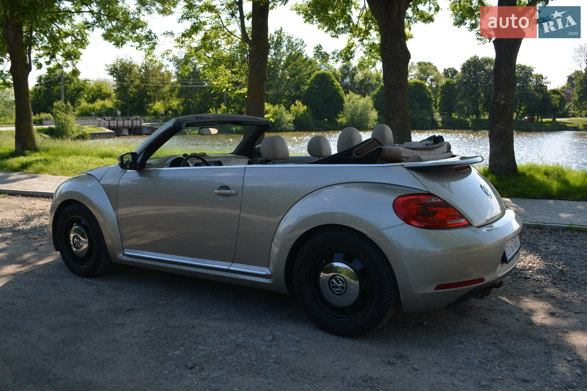 2013 Volkswagen Beetle - мініатюра 8
