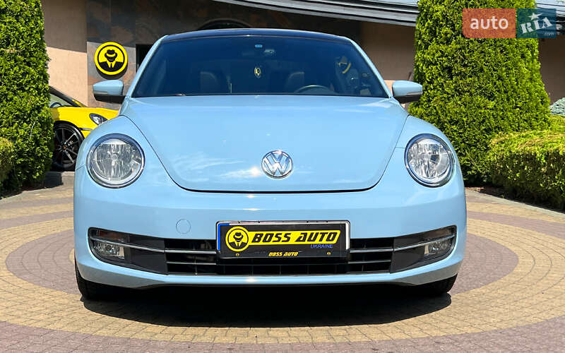 Хэтчбек Volkswagen Beetle 2015 в Львове