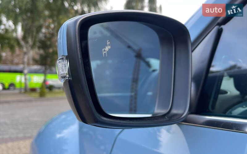 Хэтчбек Volkswagen Beetle 2015 в Львове