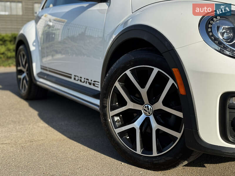 Хэтчбек Volkswagen Beetle 2016 в Сумах