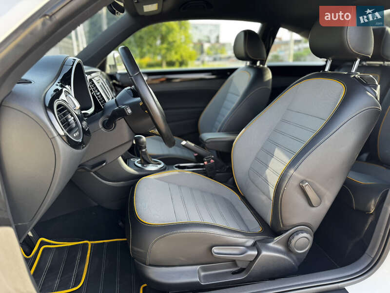 Хэтчбек Volkswagen Beetle 2016 в Сумах