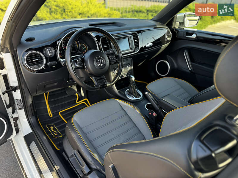 Хэтчбек Volkswagen Beetle 2016 в Сумах