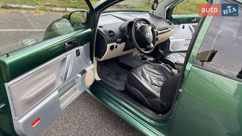 Хетчбек Volkswagen Beetle 2002 в Вишневому