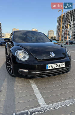 Кабріолет Volkswagen Beetle 2015 в Києві